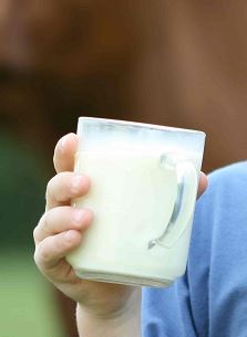 yogurt in glass-child and food safery